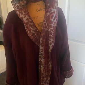 Stylish Women's Burgundy Coat Hood  Leopard Print Collar Reversible to Raincoat